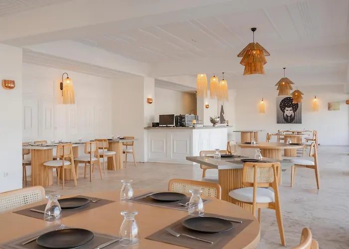 Trendlife Torba Hotell